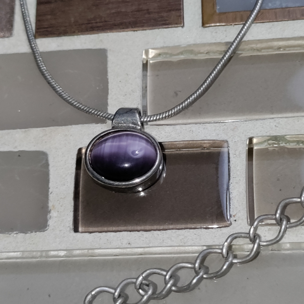Vintage Purple necklace - Picture 3 of 5